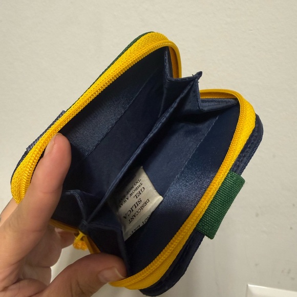 Tigger Embroidered Wallet - Picture 3 of 3